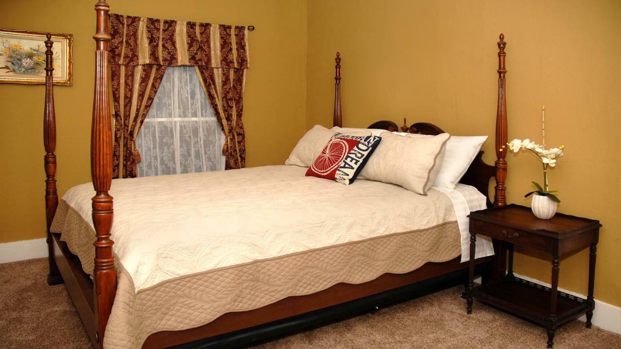 Historic Luxury Two Bedroom Apartment St. Augustine Bagian luar foto