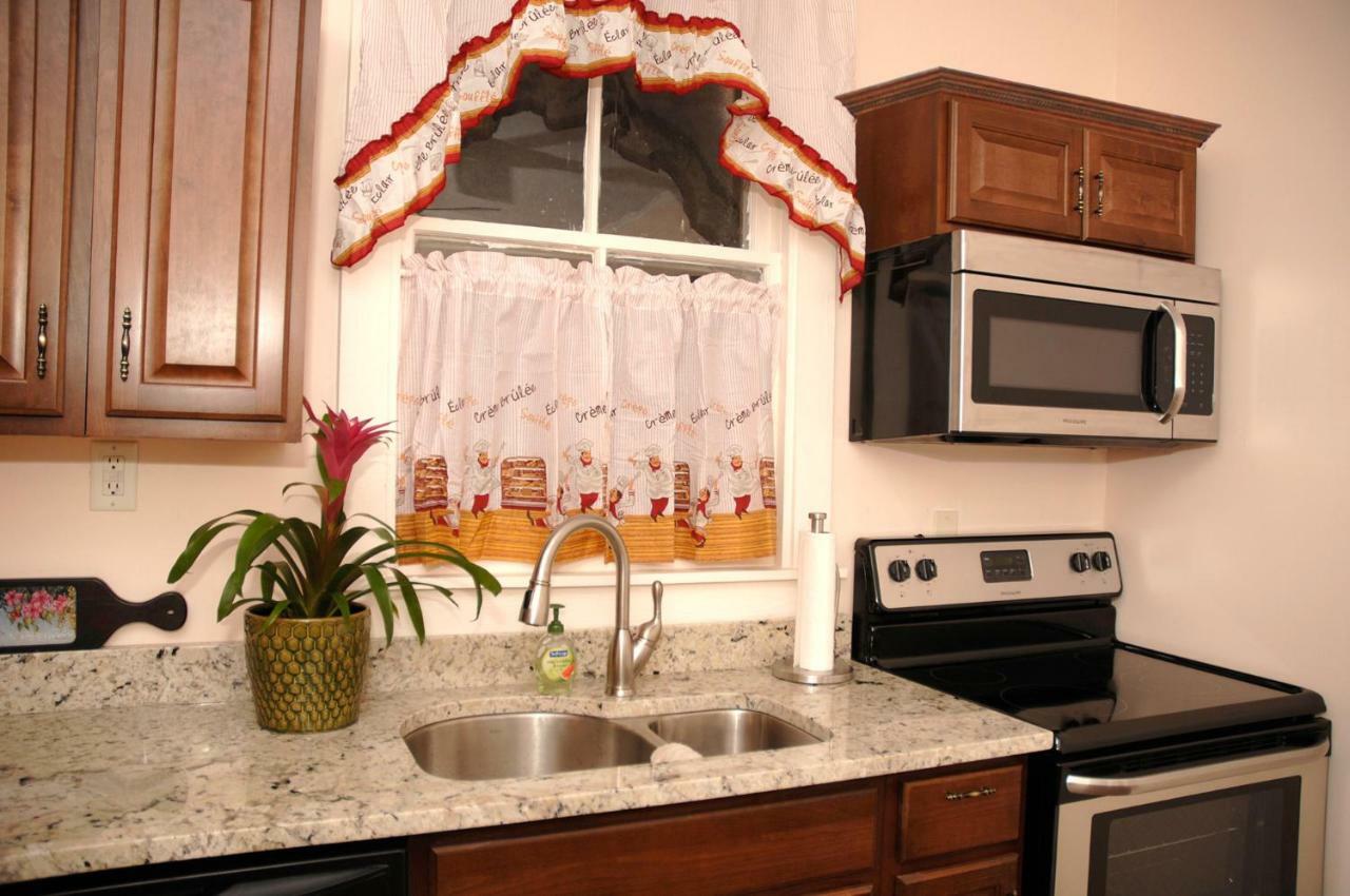 Historic Luxury Two Bedroom Apartment St. Augustine Bagian luar foto