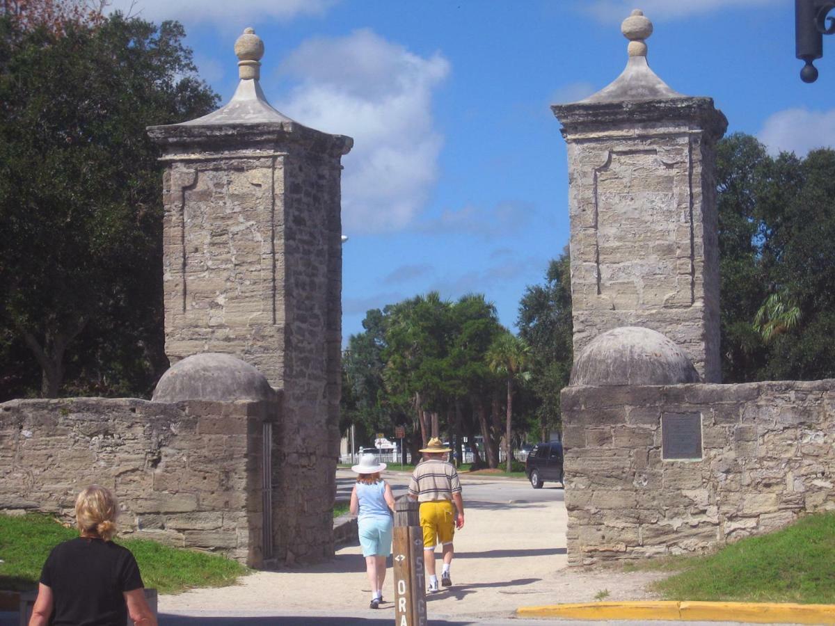 Historic Luxury Two Bedroom Apartment St. Augustine Bagian luar foto